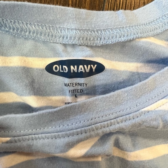 Old Navy maternity shirt SZ LG - Picture 3 of 3